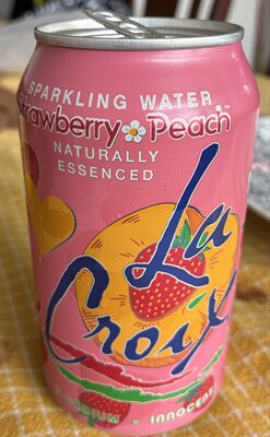 Sparkling Water Strawberry Peach Naturally Essenced