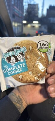The Complete Cookie White Chocolate Flavored Macadamia