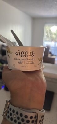 simple ingredient skyr Vanilla