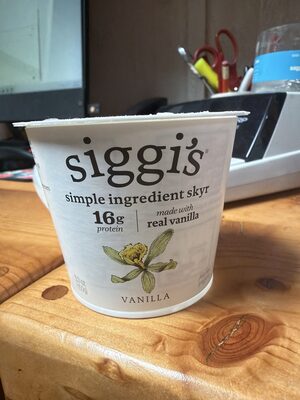 simple ingredient skyr vanilla
