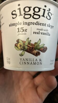 simple ingredient skyr vanilla & cinnamon